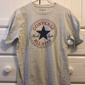 New converse T-shirt size medium